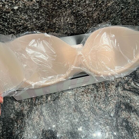 Victoria's Secret Style Secret invisible Shaping Uplif For Coverage Shapping D - Picture 8 of 8